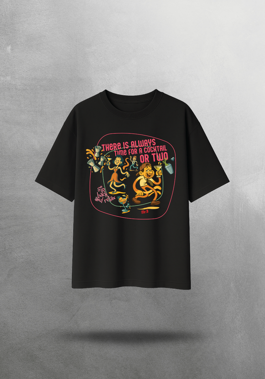 Kokteyl temalı unisex oversize tişört – Cocktail, Kokteyl, minimal, klasik kokteyl, siyah, bej, krem, relax