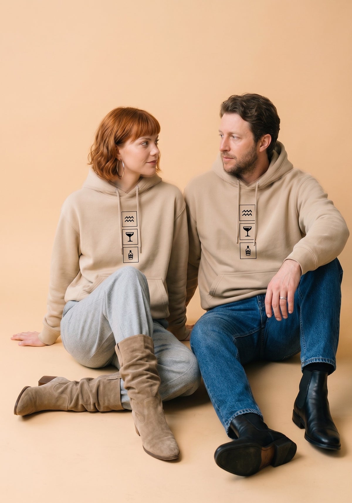 Mr.B Kova Burcu Hoodie · MODIAC · Bronx · Bej · model çekimi 1