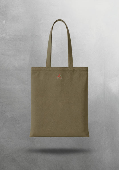 Mr.B Negroni Bez Çanta – Haki | Gabardin 35×40 cm · çanta arka yüz, küçük Mr.B logosu